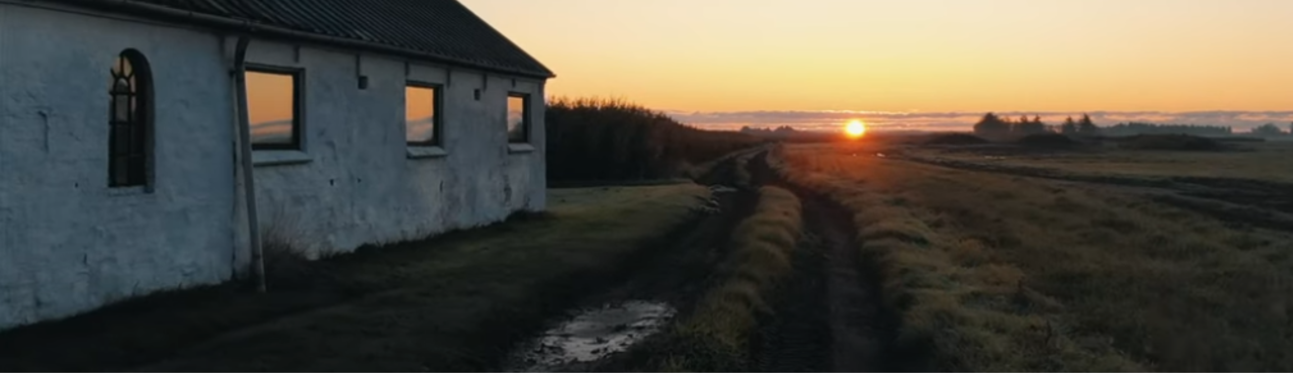 Solnedgang I Skønne Omgivelser