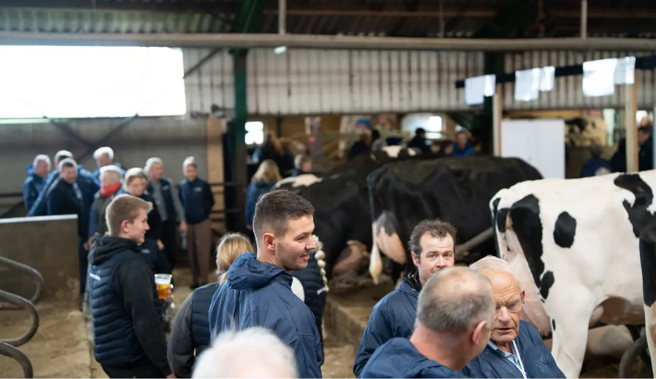 Stemning Fra Rundvisning Ved Besætningsbesøg